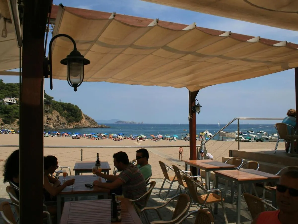 Fornells  Nice Safari Tent On A Holiday Park Near Beach 0*, Fornells (Catalonia)